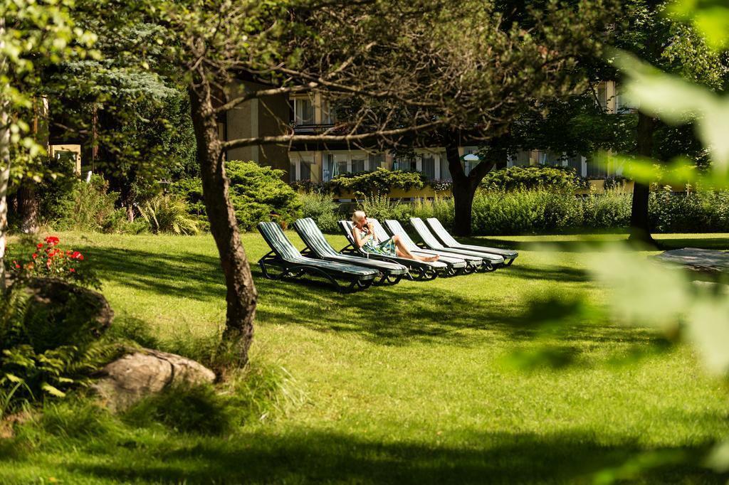 Johannesbad Hotel Palace - Kinder Bis 11 Kostenfrei Bad Hofgastein Extérieur photo